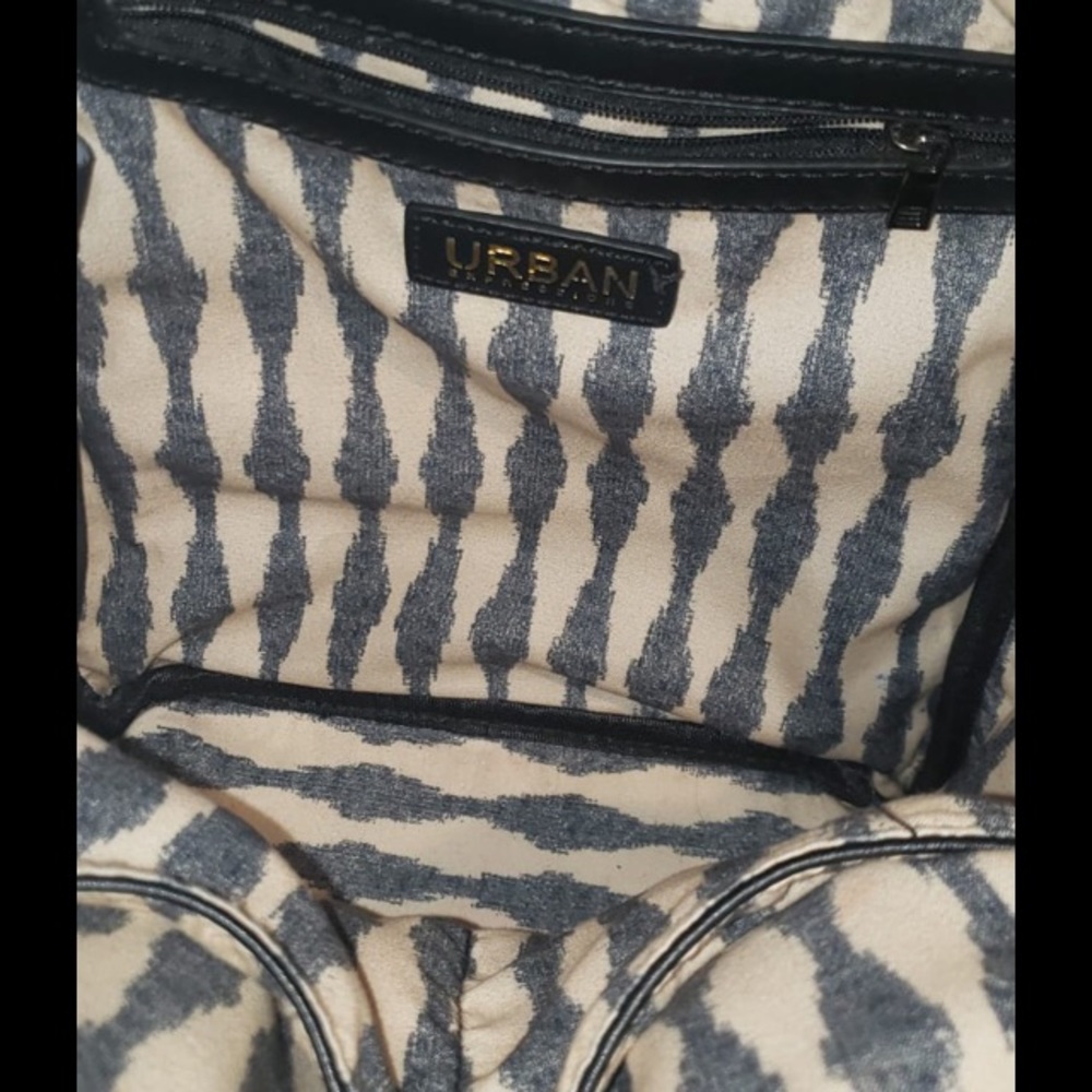 Urban Small-Mini Leather Backpack - Picture 6 of 6